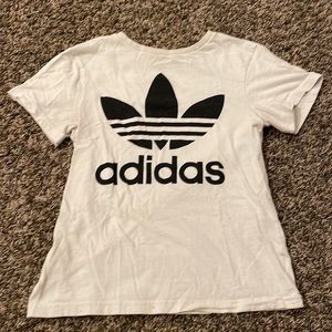 Adidas T-shirt